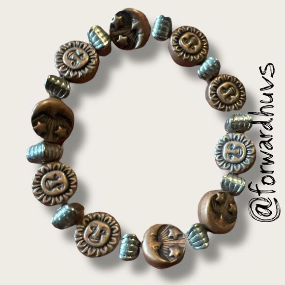 Bundle Sale 3 for $15 | Mixed Metal Bead Stretch Bracelet – Sun Face & Moon Moti - Picture 5 of 6